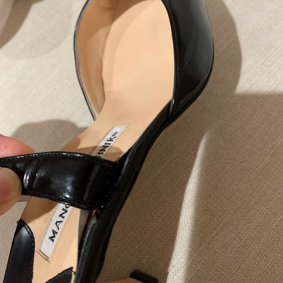 Manolo Blahnik Black Patent Slingbacks - Picture 9 of 14